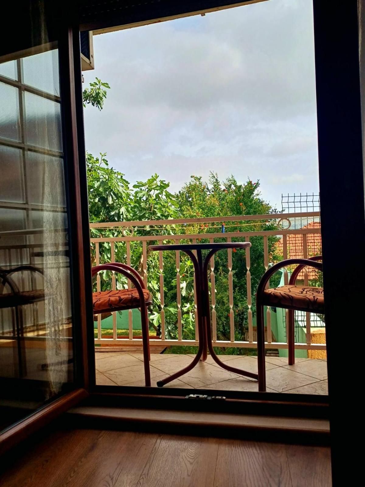 Apartments For Friends Требинье Номер фото
